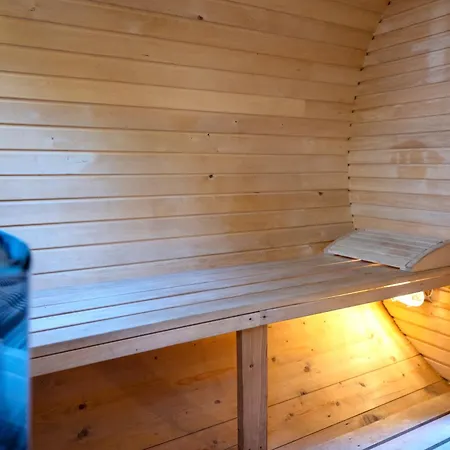 Z Bala - Ogrzewane - Jacuzzi, Sauna, Lody, Popcorn, Ryba Wedzona I Ognisko W Cenie! * Dziwnówek