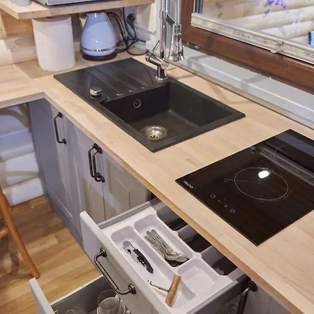 Z Bala Przy Plazy- Klimatyzowane - Jacuzzi, Sauna, Lody, Popcorn, Ryba Wedzona I Ognisko Gratis-od Maja!